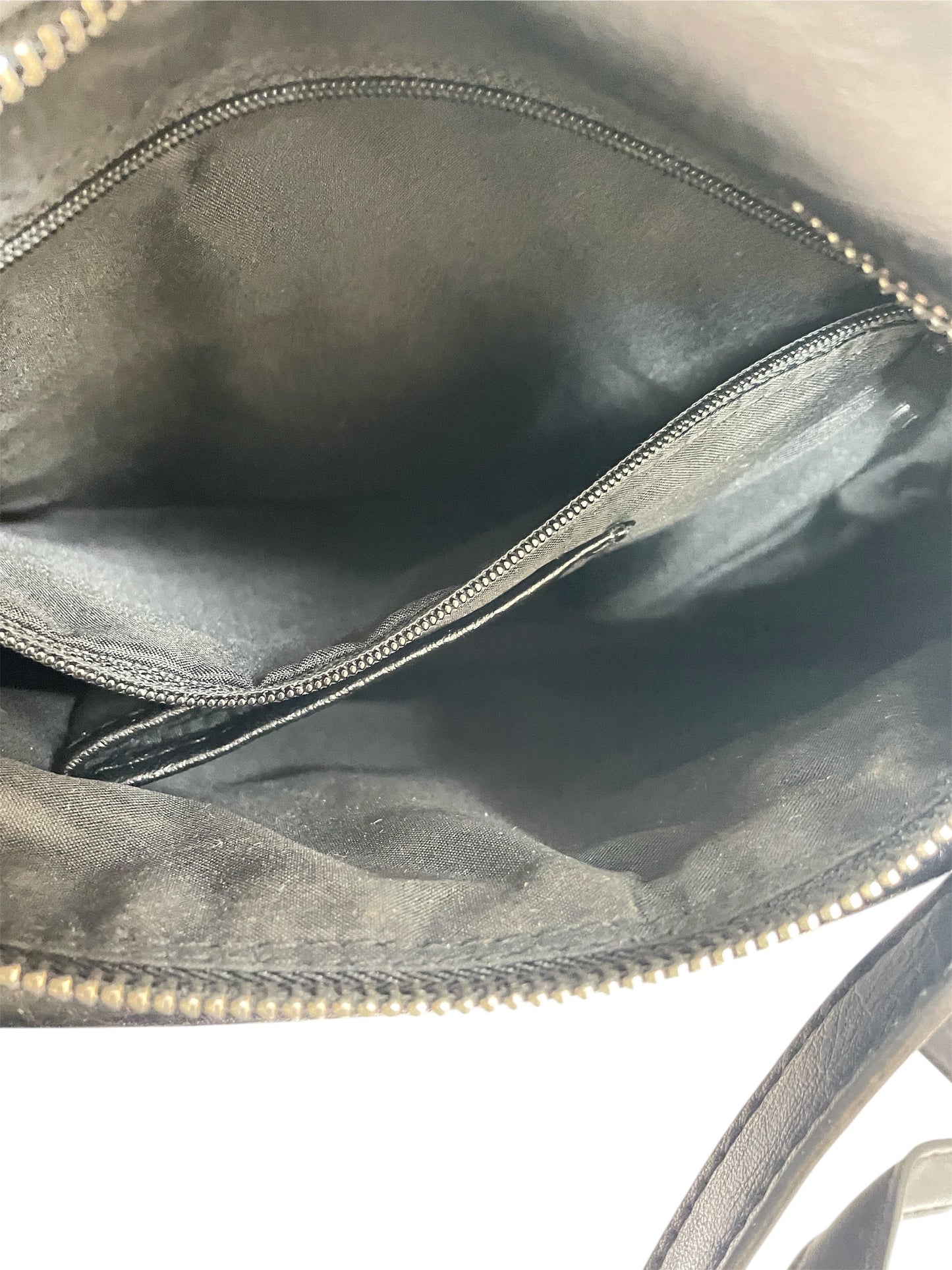 Crossbody By Nicole By Nicole Miller In Black, Size:Medium