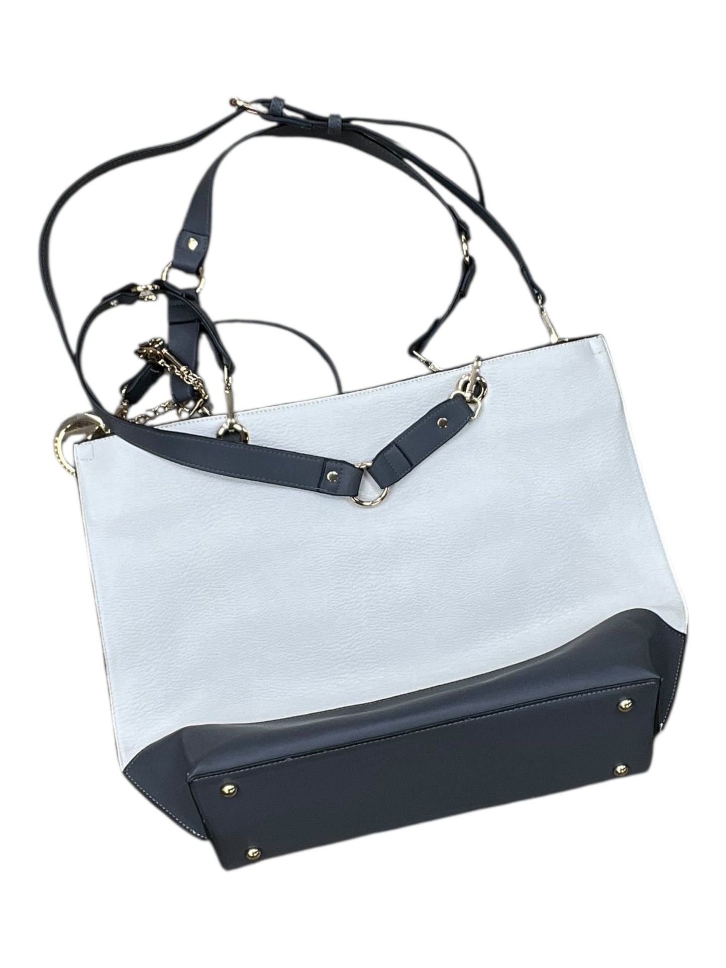 Tote By Cmb In Grey & White, Size:Large