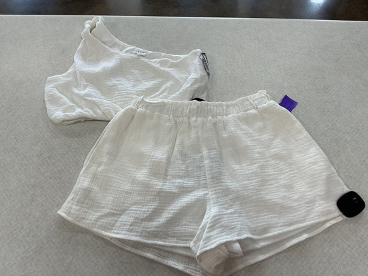 Shorts Set By Le Lis In White, Size:S