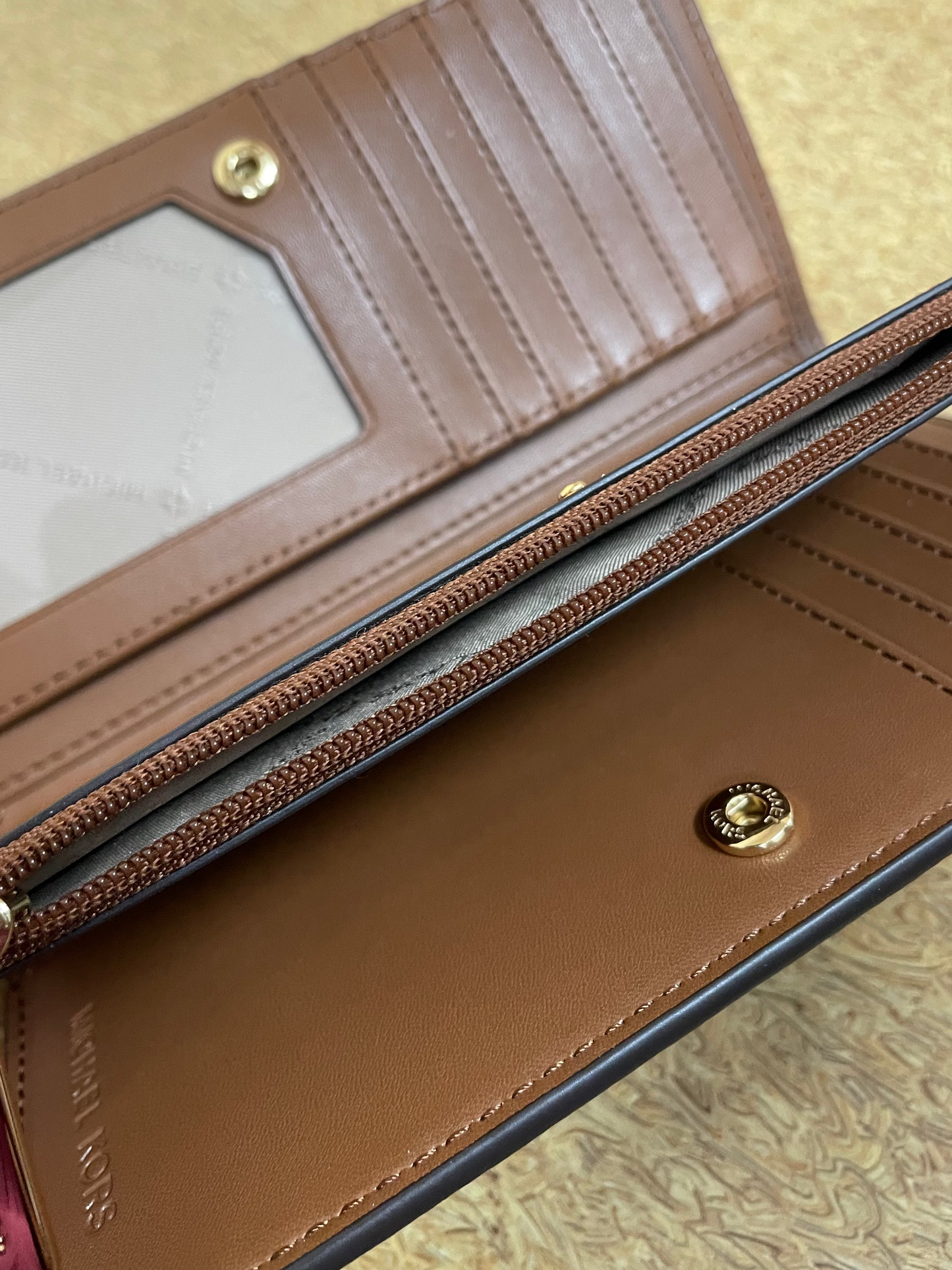 Wallet Designer By Michael Kors In Cream, Size:Medium