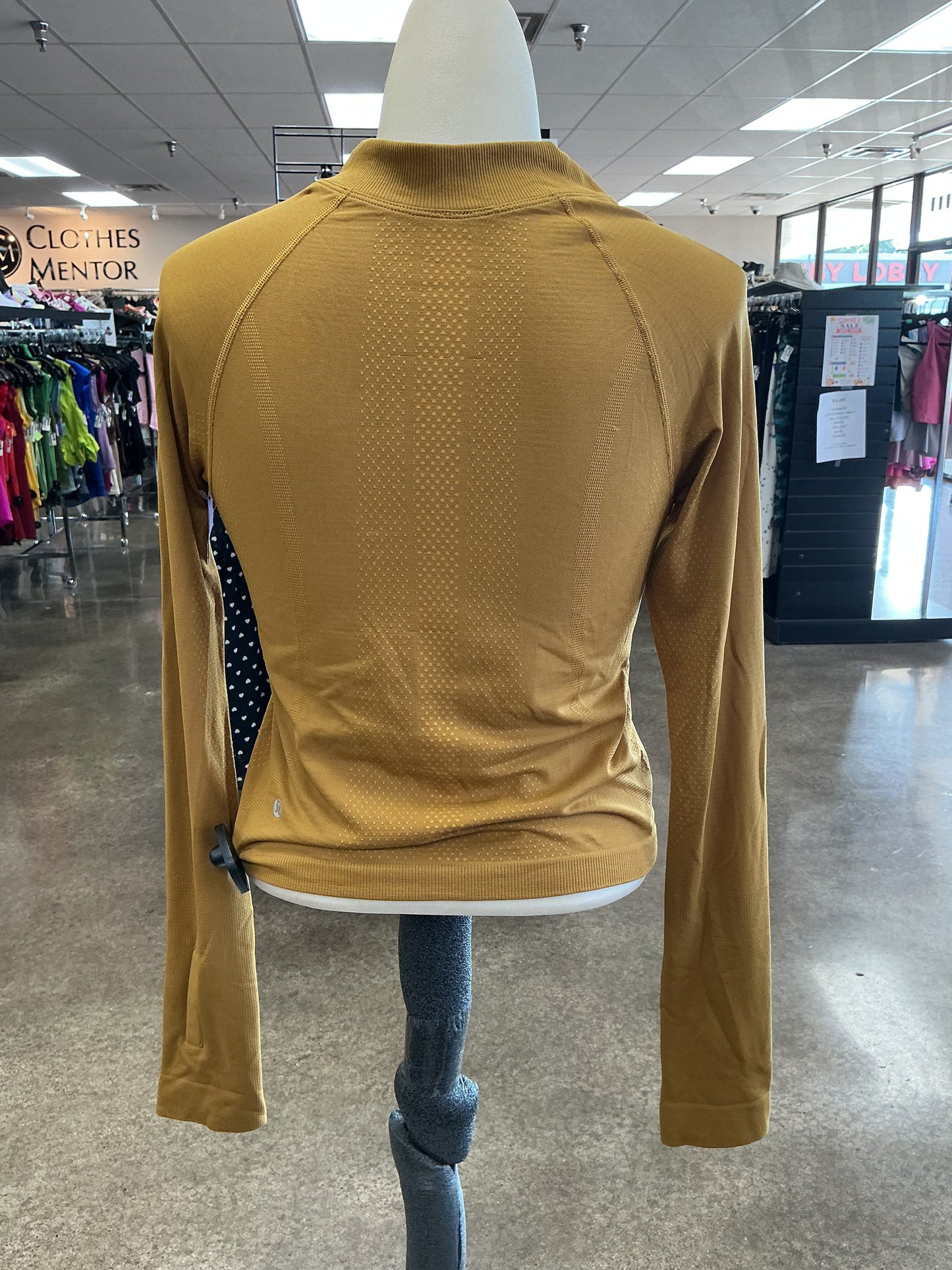 Athletic Top Ls Collar By Lululemon In Brown, Size:6