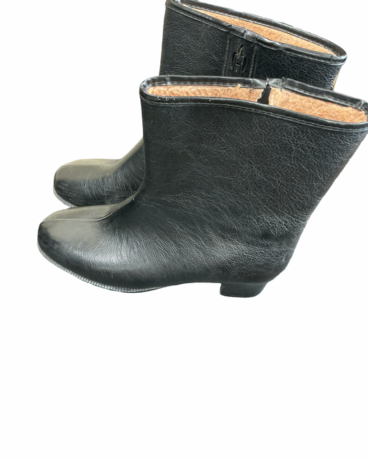 Boots Rain By Clothes Mentor In Black, Size:10
