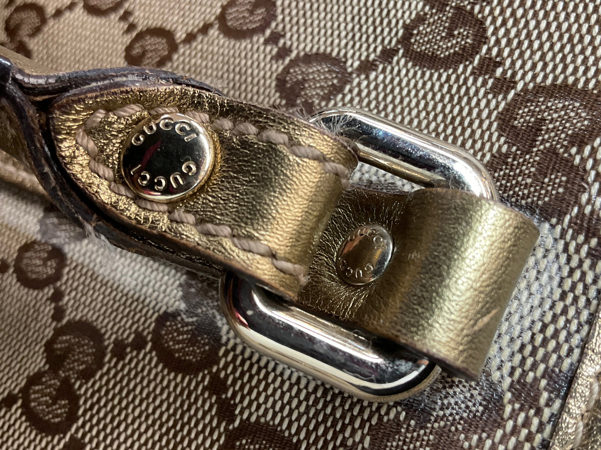 Handbag Luxury Designer By Gucci, Size: Large