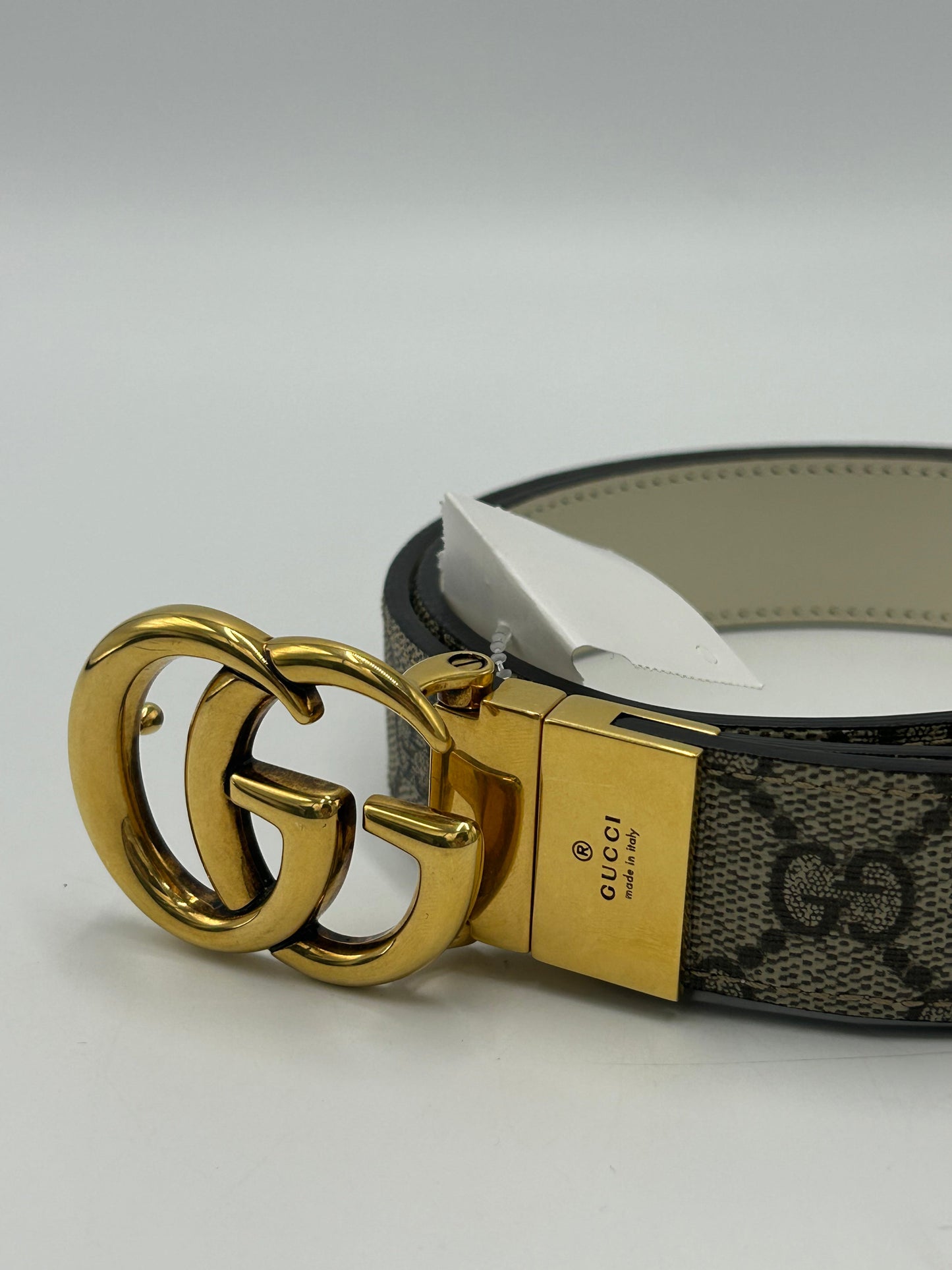 Gucci GG Marmon Reversible Belt in Size 85 / 34