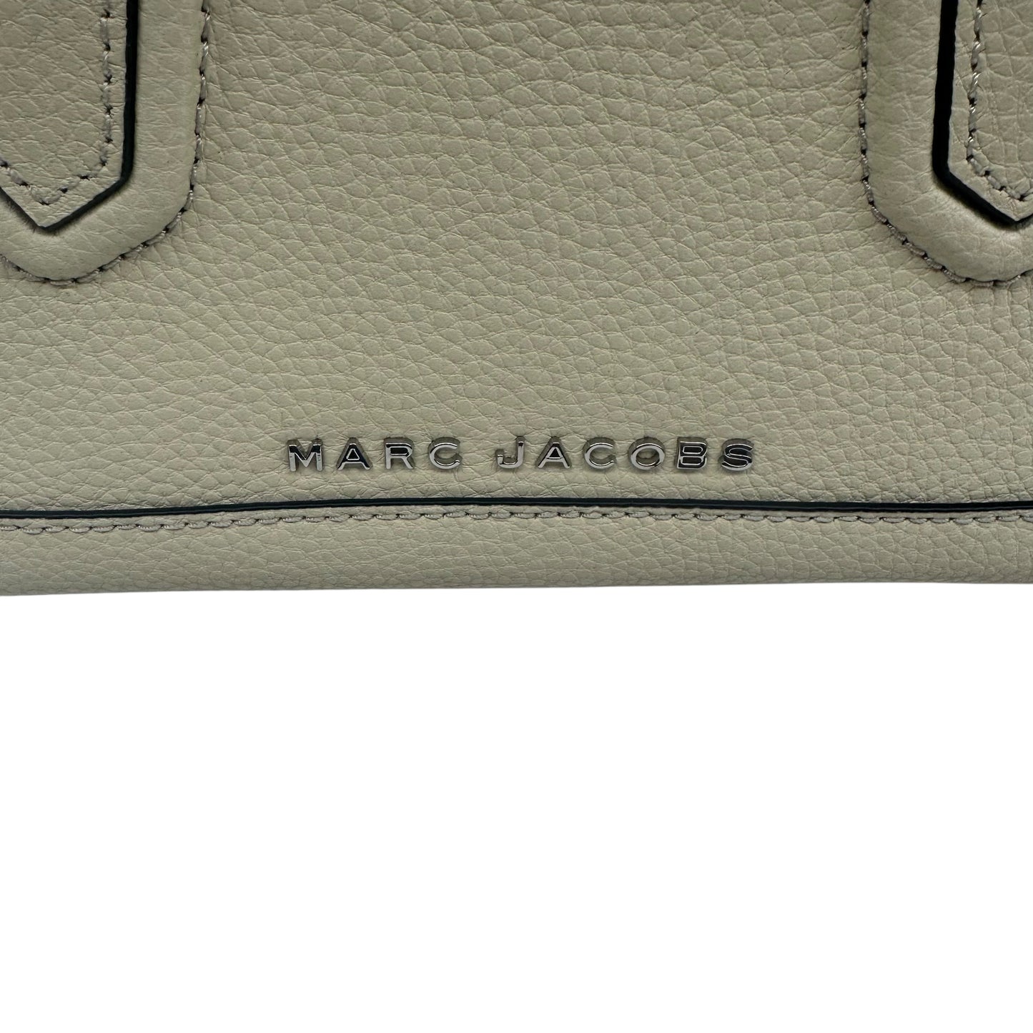 Handbag Luxury Designer By Marc Jacobs In Cream, Size:Small