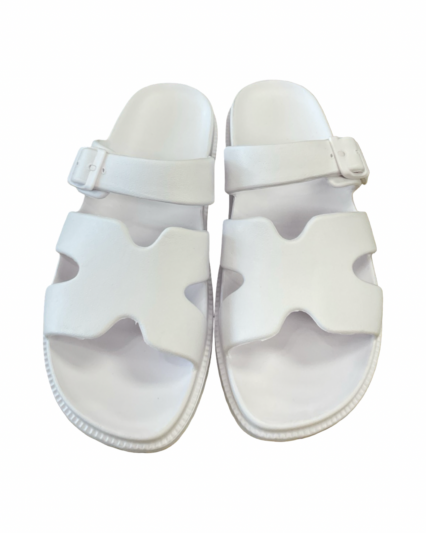 Sandals Flats By Clothes Mentor In White, Size:10