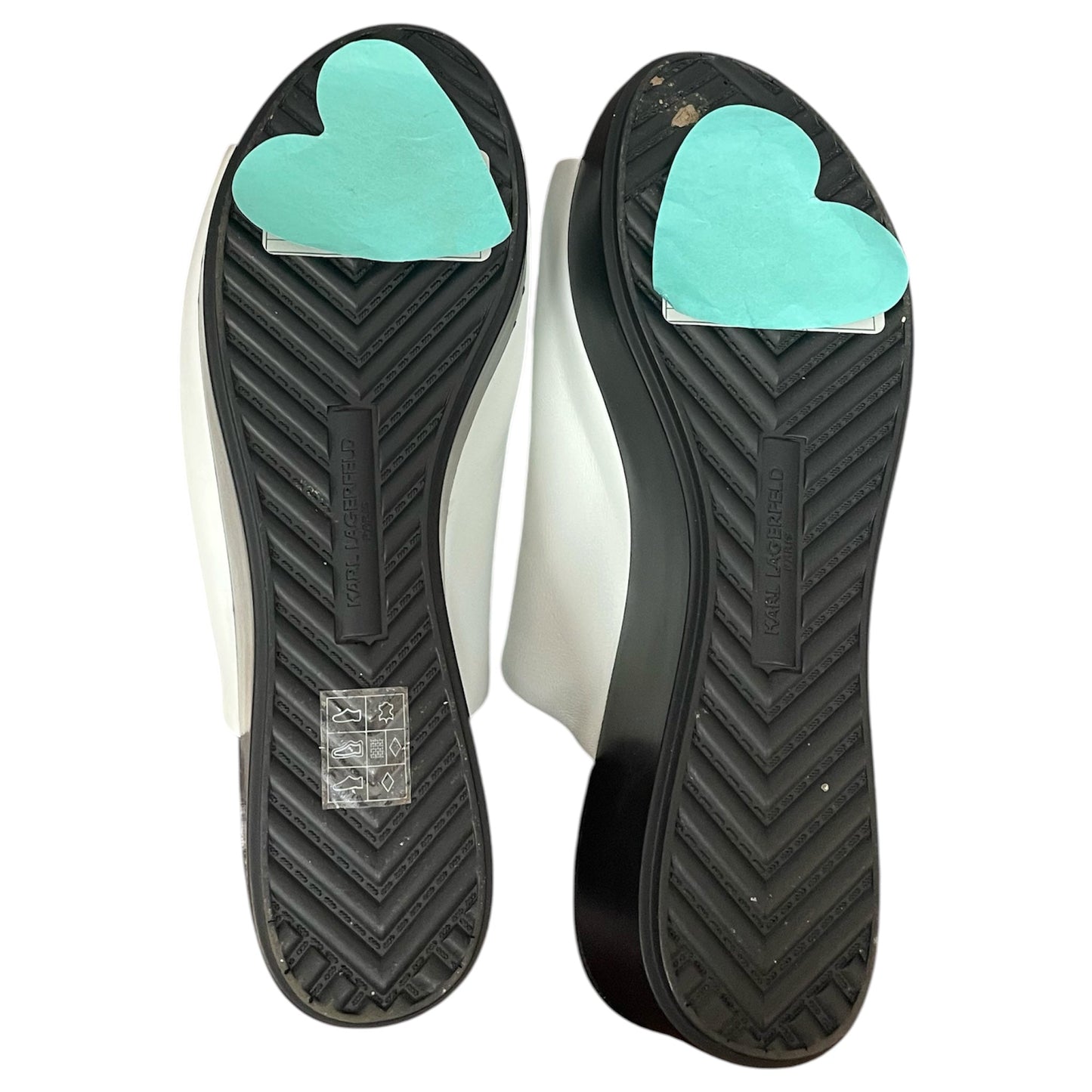 Sandals Designer By Karl Lagerfeld In White, Size:9