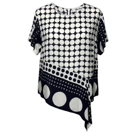 Silk Top Short Sleeve Designer By Diane Von Furstenberg In Polkadot Pattern, Size: M