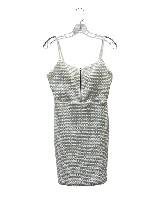 Dress Party Short By Gianni Bini In Cream, Size:S