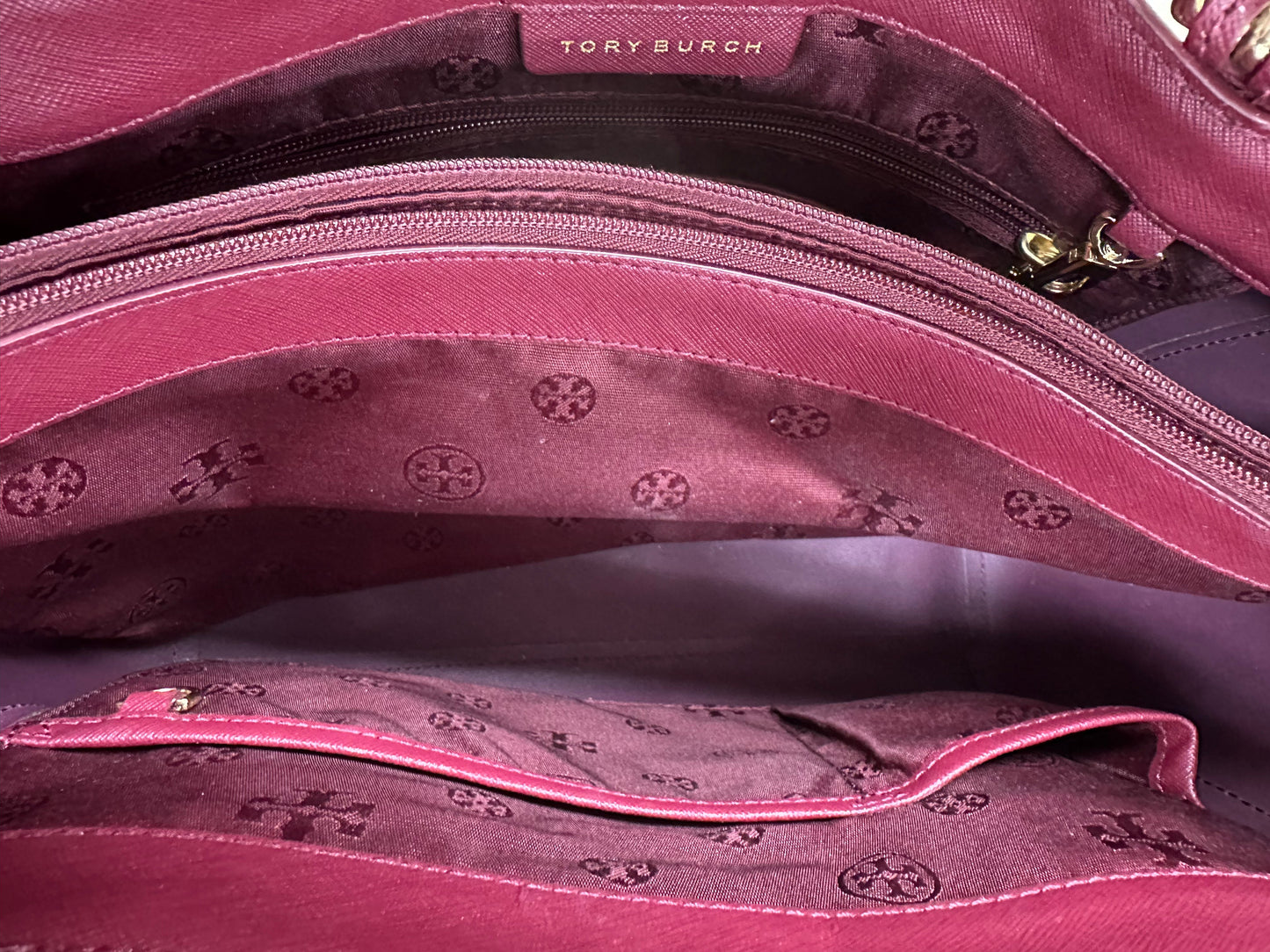 Handbag Designer By Tory Burch, Size: Medium