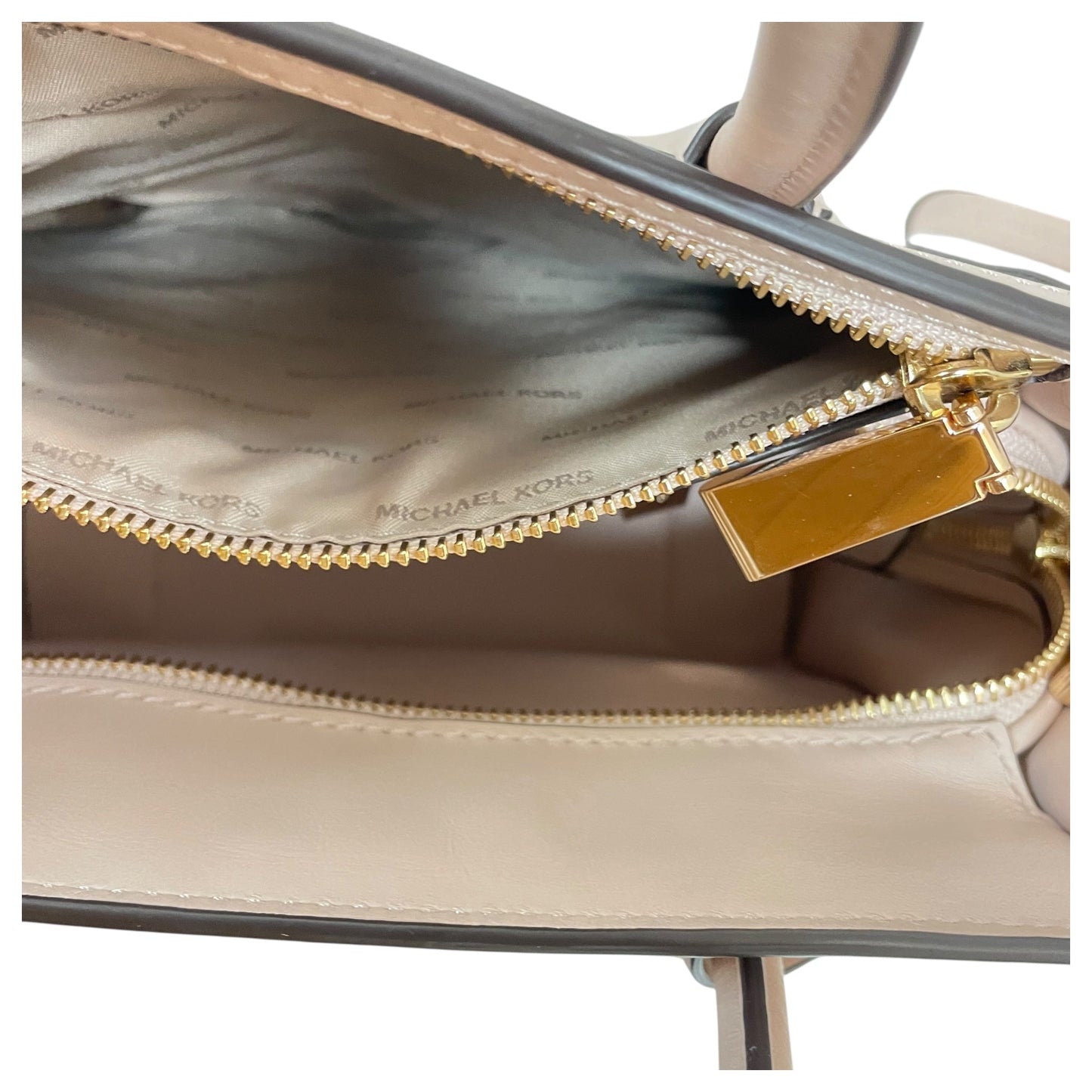 Handbag Designer By Michael Kors In Pink, Size:Small