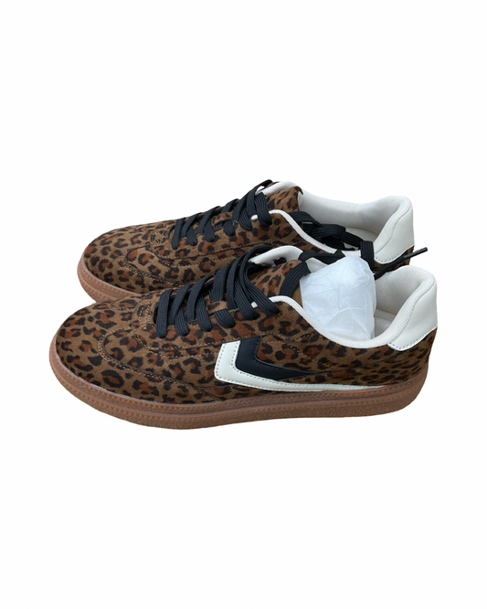 Shoes Athletic By Cmc In Leopard Print, Size:11