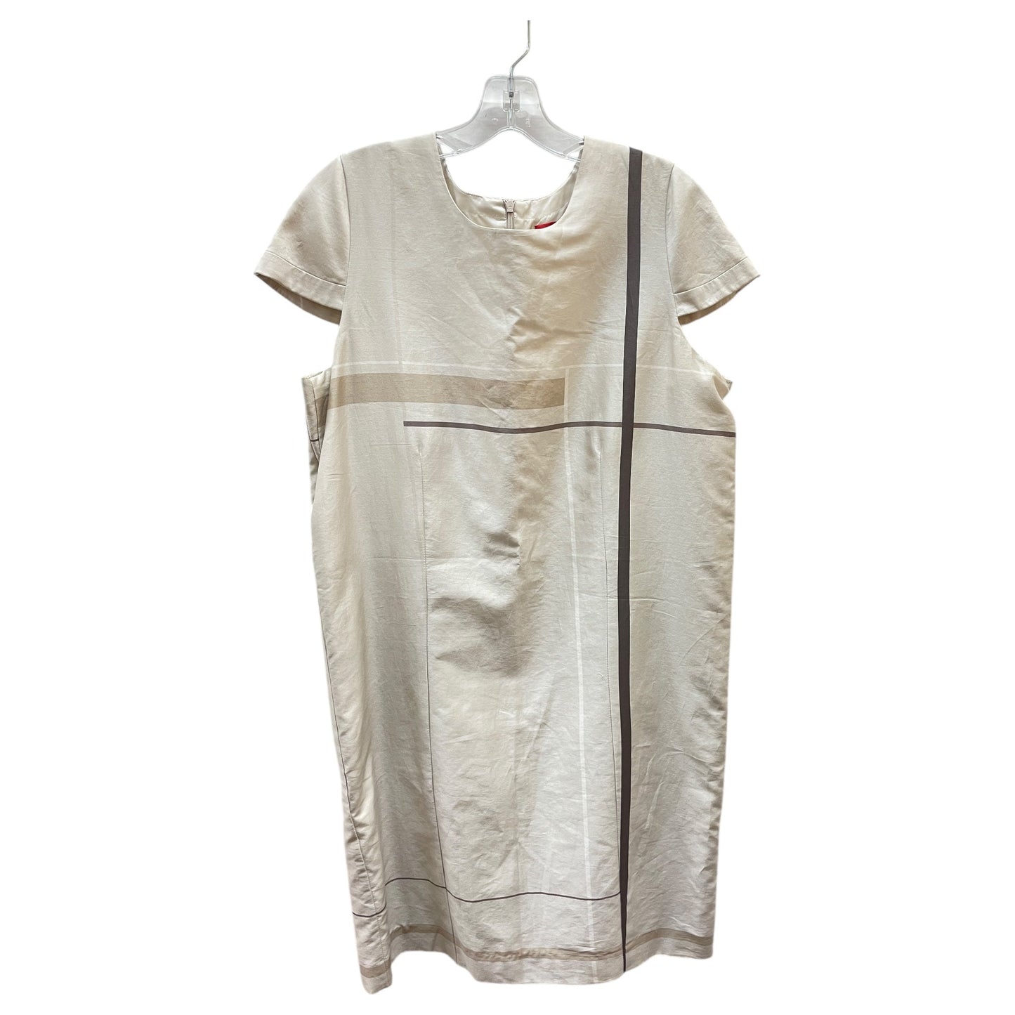 Dress Casual Short By Hugo Boss In Cream, Size:12