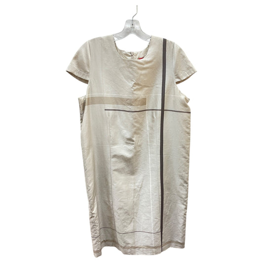 Dress Casual Short By Hugo Boss In Cream, Size:12