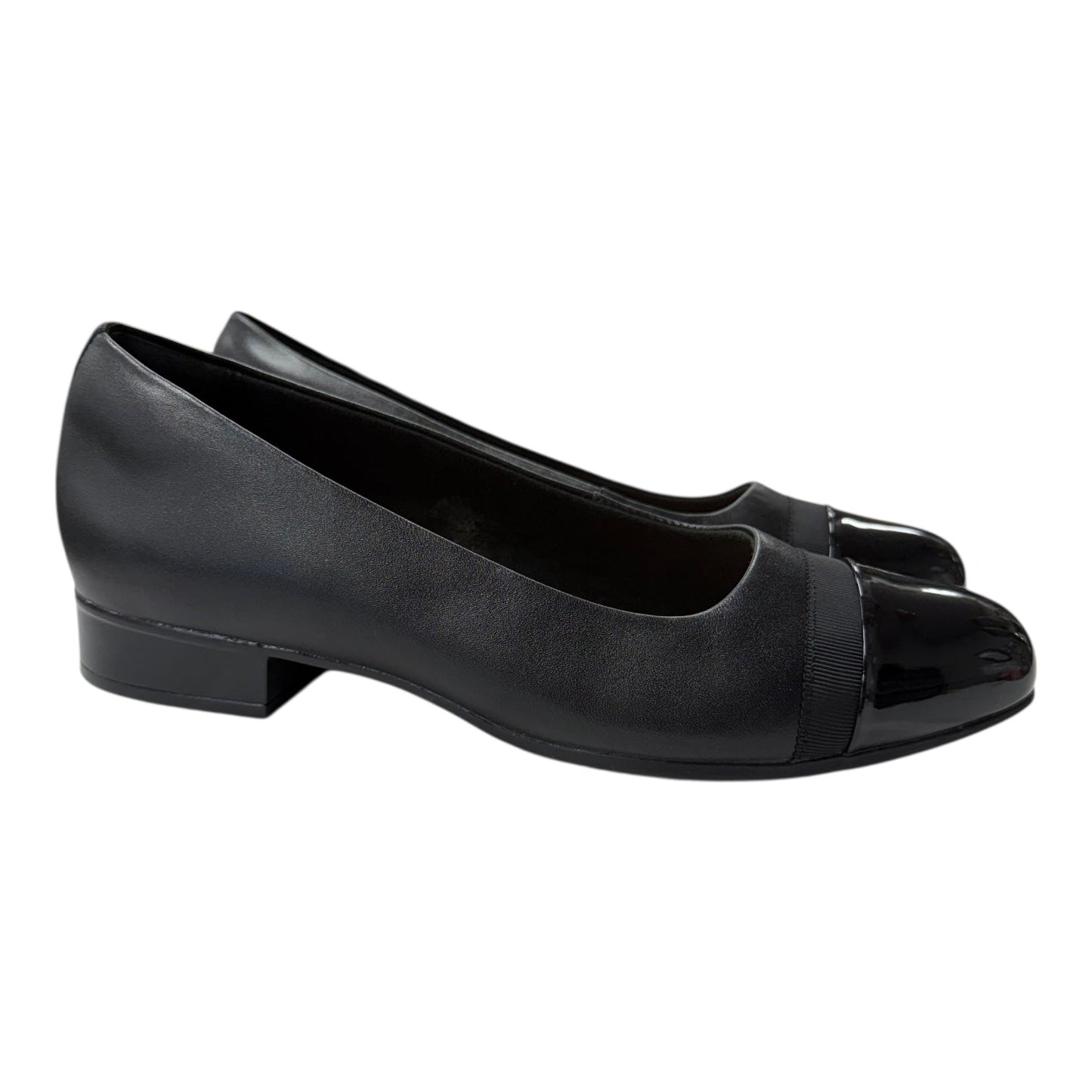 Shoes Flats By Clarks In Black, Size:8