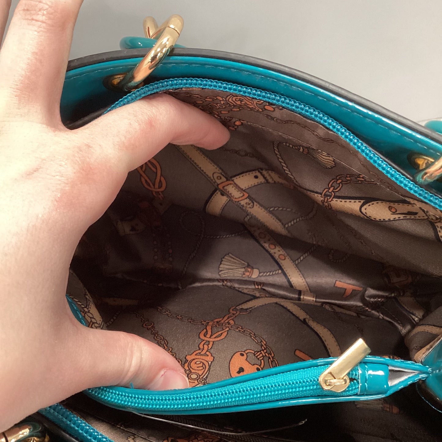 Handbag Leather By Gramercy & Grand, Size: Small