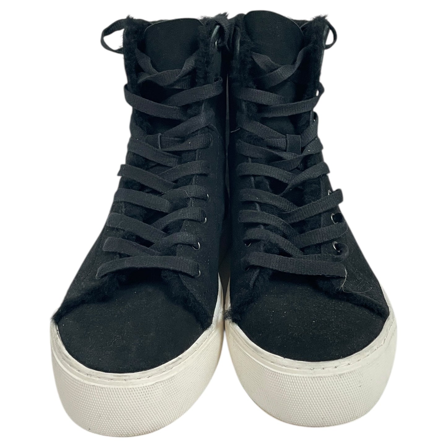 Shoes Designer By Ugg In Black & White, Size:10