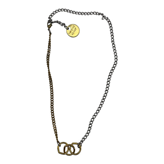 Necklace Chain By Clothes Mentor In Gold & Silver