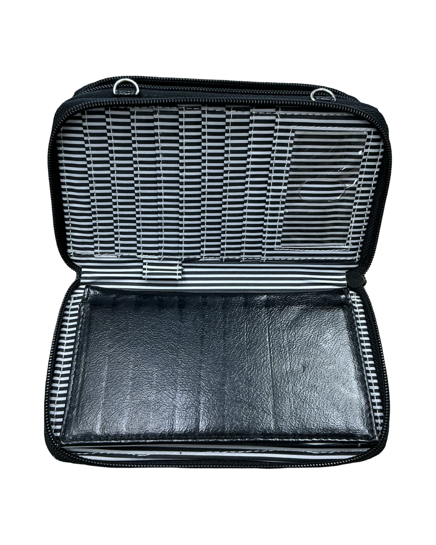 Wallet By Thirty One In Black, Size:Medium