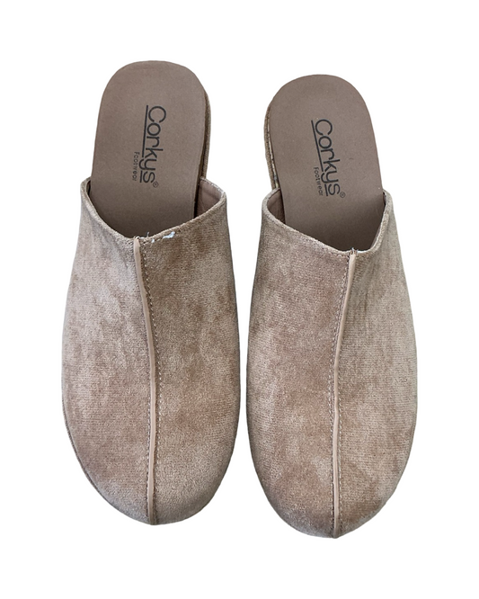 Shoes Flats By Corkys In Tan, Size:8