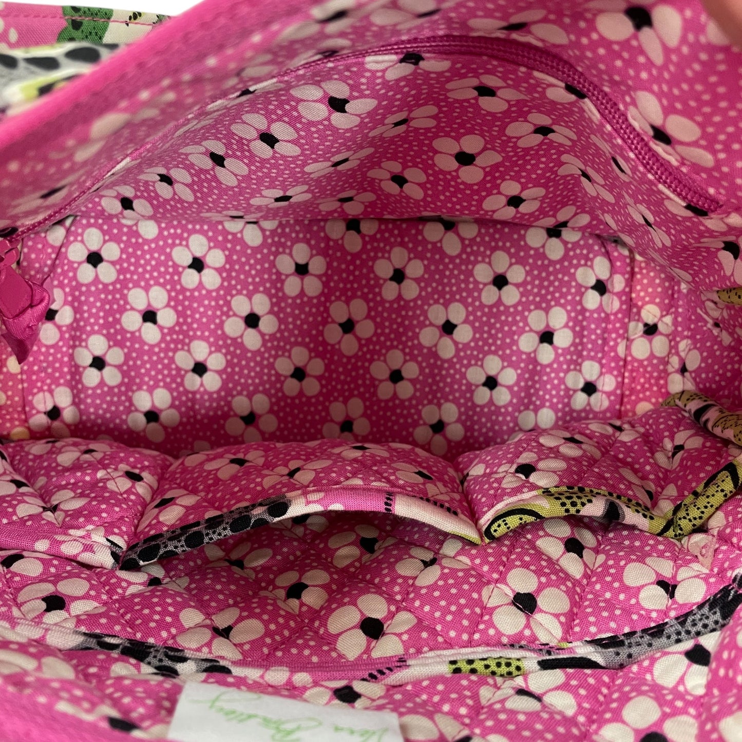 Handbag By Vera Bradley In Pink, Size:Medium