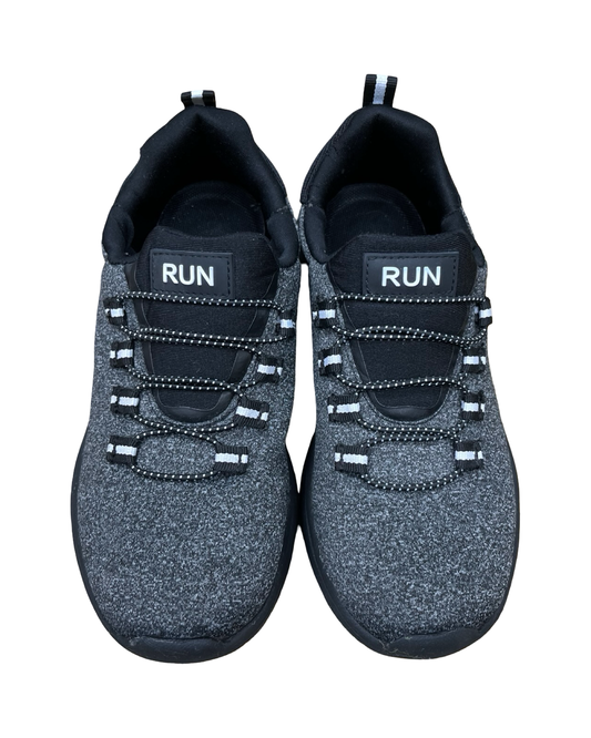 Shoes Athletic By Clothes Mentor In Black, Size:7