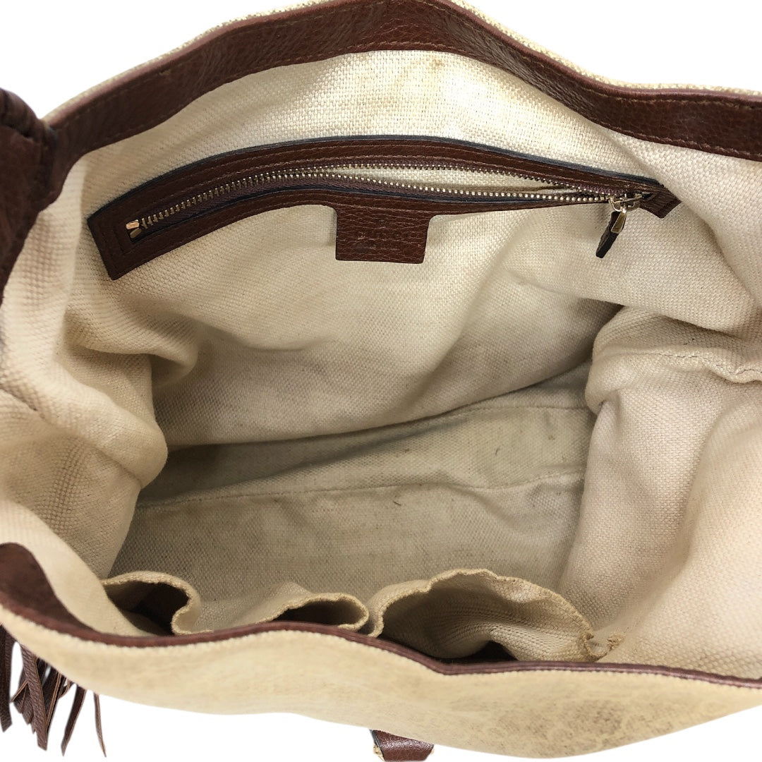 Handbag Luxury Designer By Gucci, Size: Medium