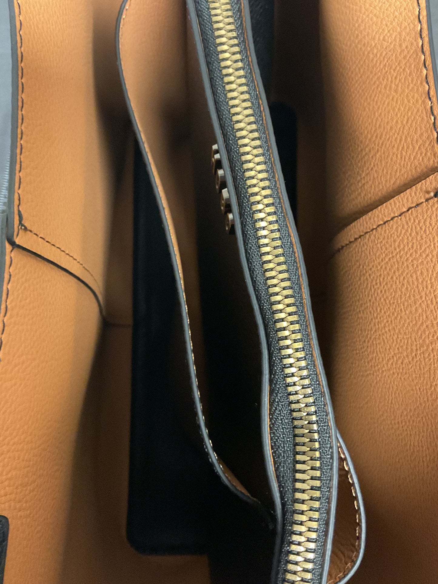 Handbag Leather By Hobo Intl In Black, Size:Large