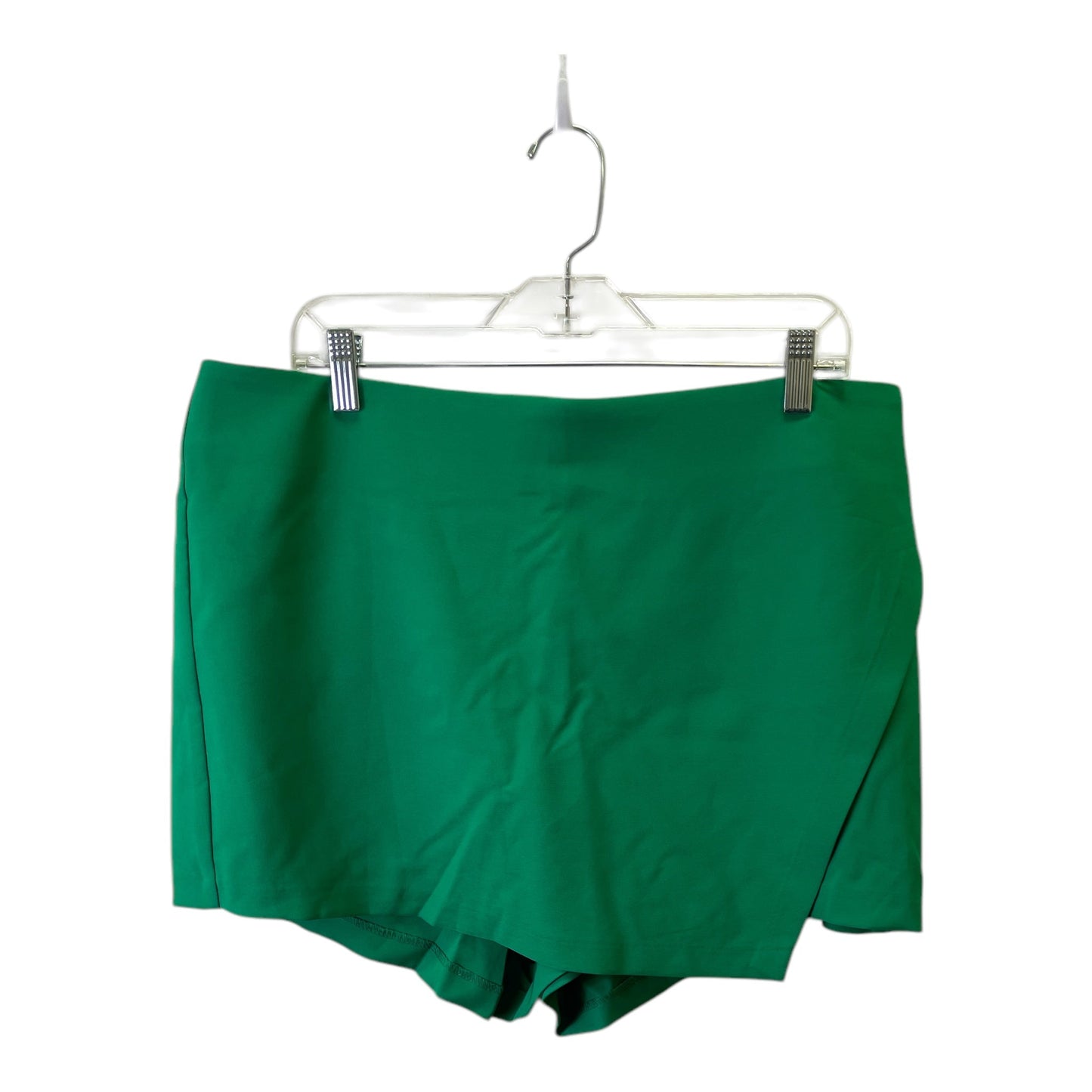 Skort By Torrid In Green, Size:1X