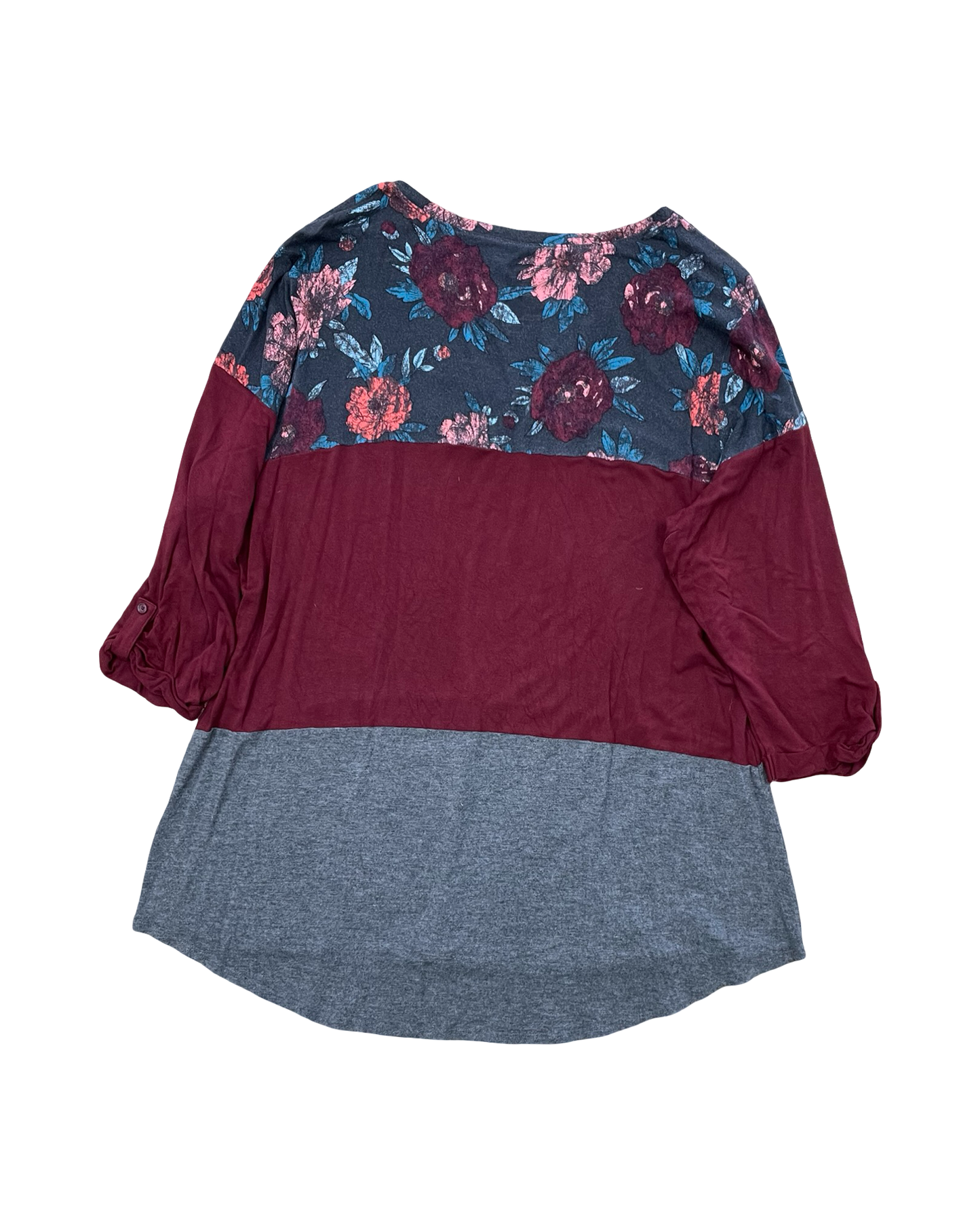 Top 3/4 Sleeve By Maurices In Grey & Red, Size:1X