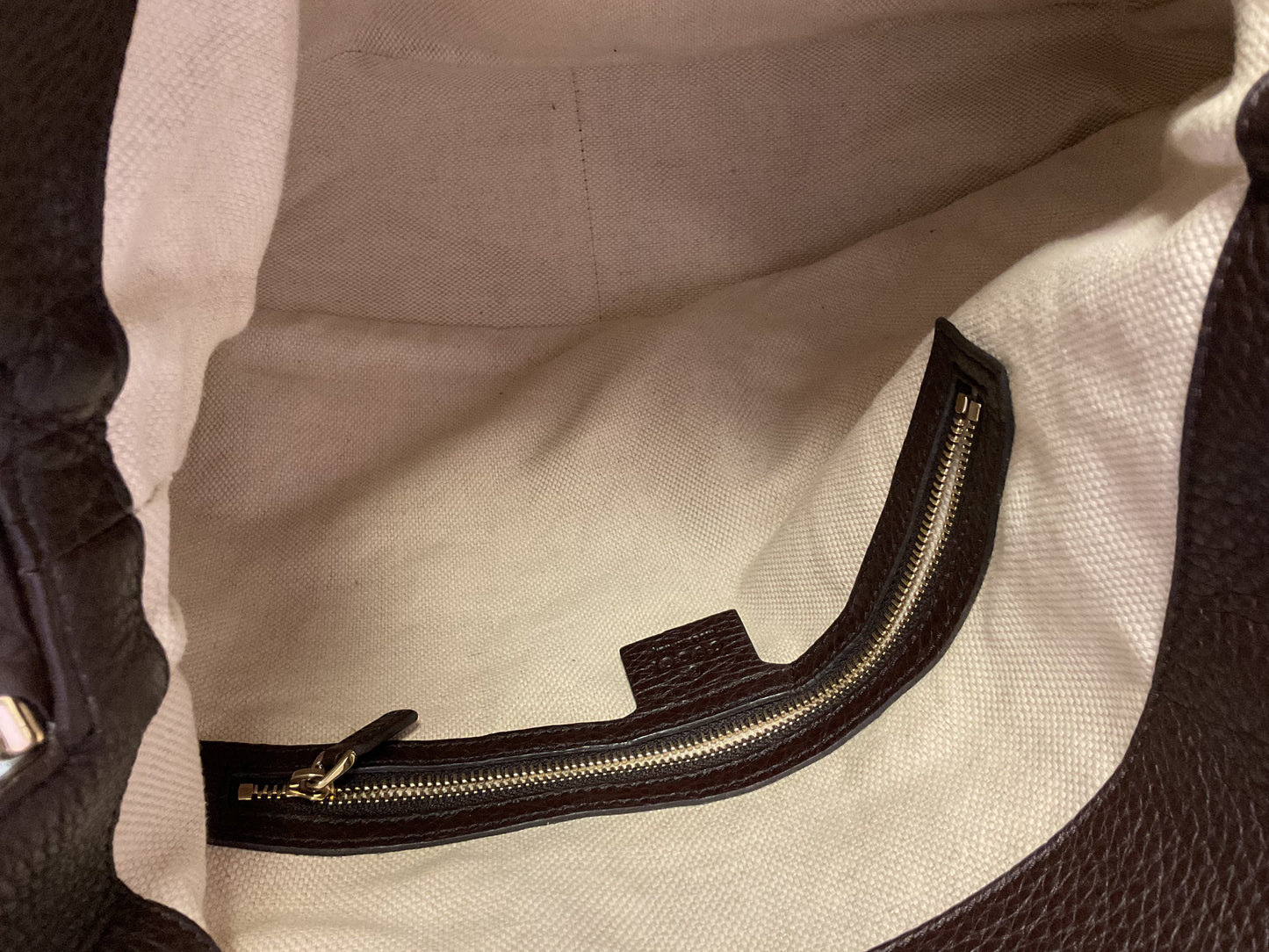 Handbag Luxury Designer By Gucci In Brown & Cream, Size:Large