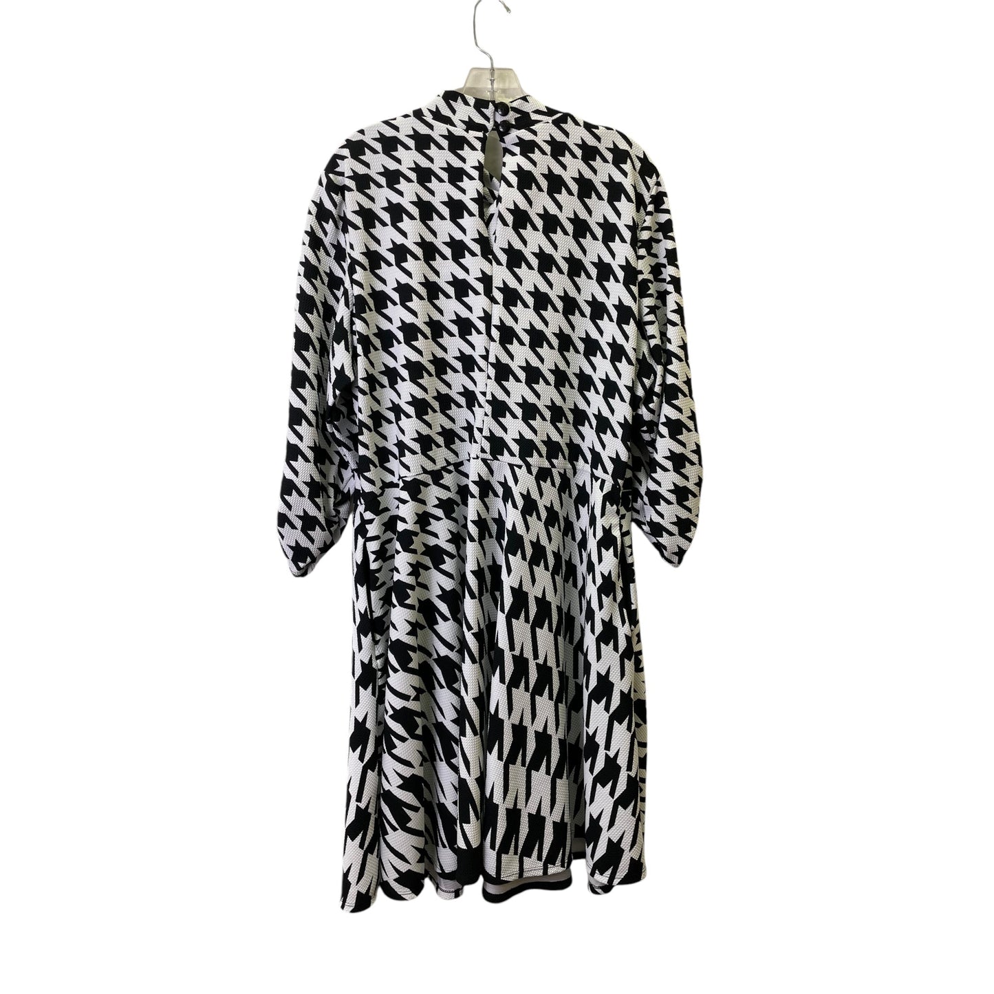 Dress Casual Midi By Ashley Stewart In Black & White, Size:24