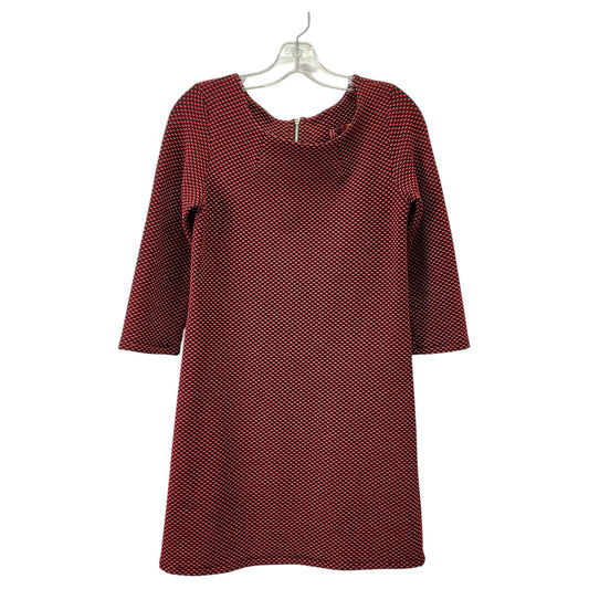 Dress Party Short By ISLE APPAREL In Black & Red, Size:Xs