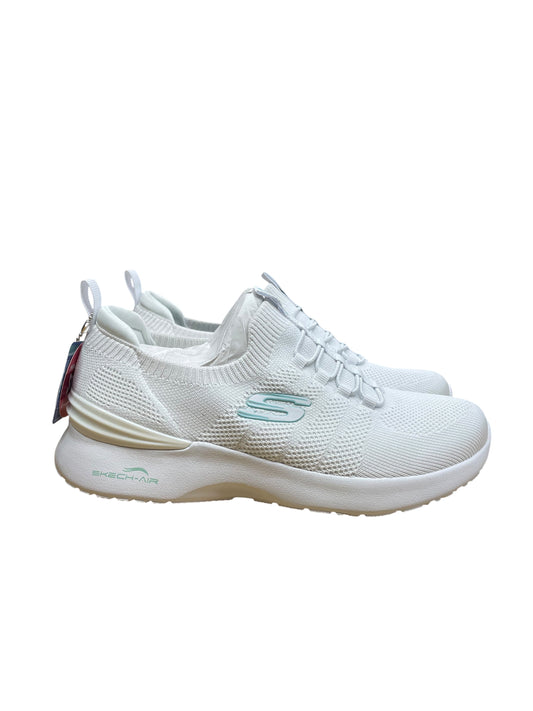 Shoes Sneakers By Skechers In White, Size:8.5