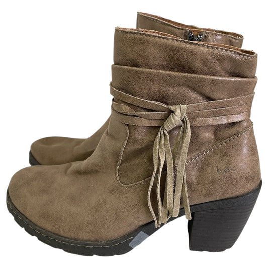 Boots Ankle Heels By B*O In Tan, Size:6