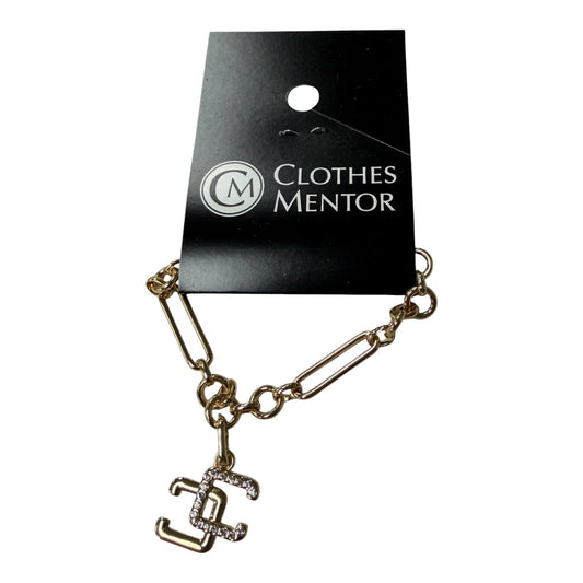 Bracelet Charm By Chicos In Gold