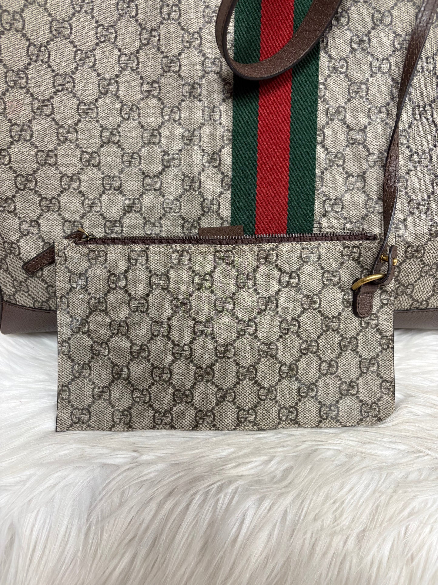 Handbag Luxury Designer By Gucci, Size: Large