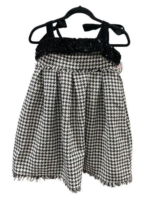Dress Casual Short By Clothes Mentor In Black & White, Size: S