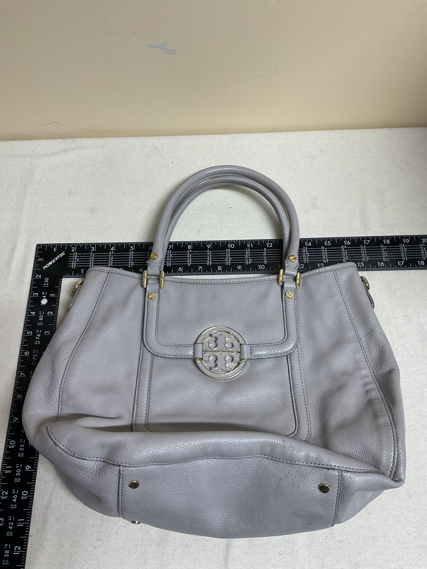 Handbag Designer By Tory Burch In Grey, Size:Medium