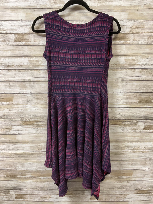 Dress Casual Short By Bcbgmaxazria In Blue & Pink, Size:S