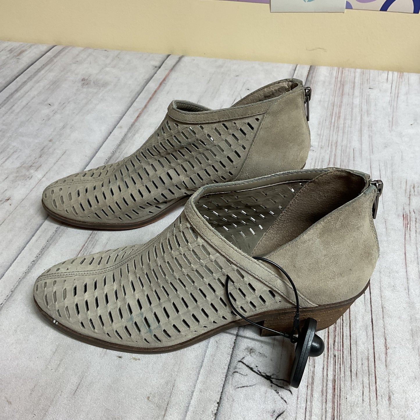 Boots Ankle Heels By Vince Camuto In Tan, Size:8.5