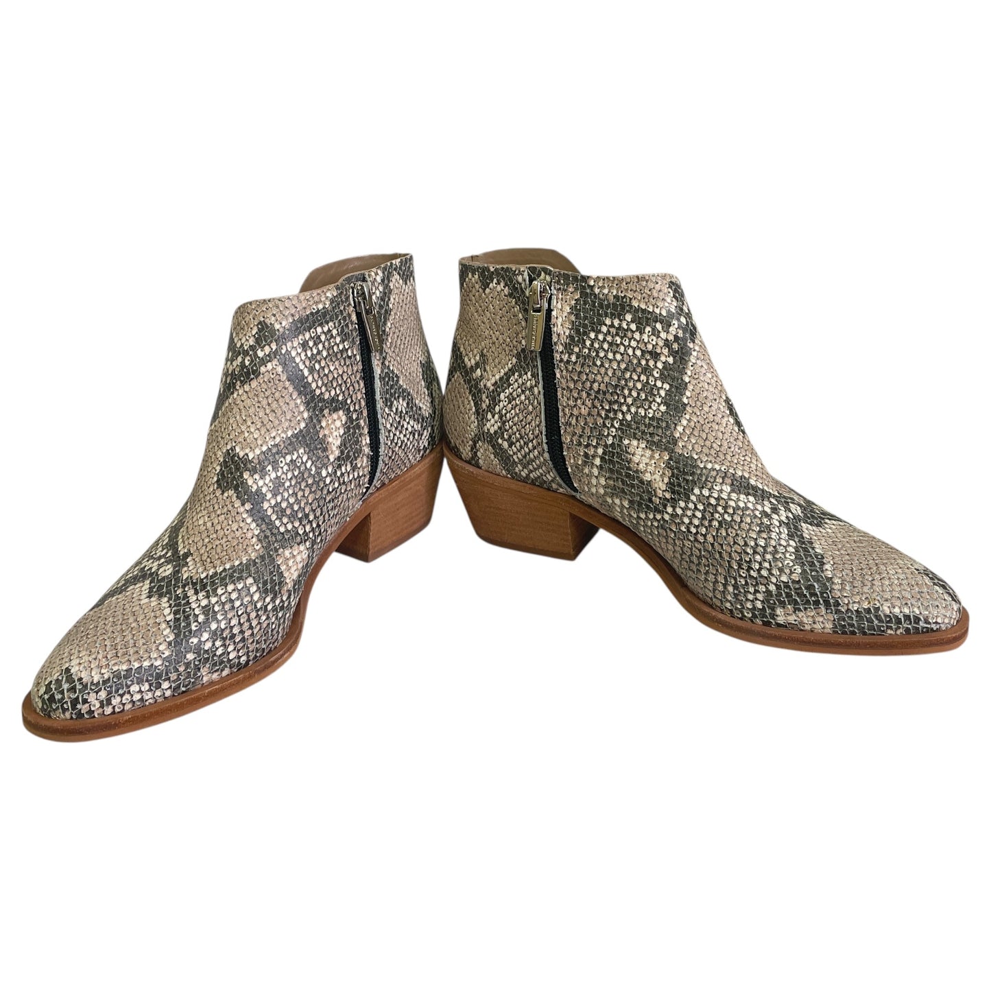 Boots Ankle Flats By Vince Camuto In Snakeskin Print, Size:8