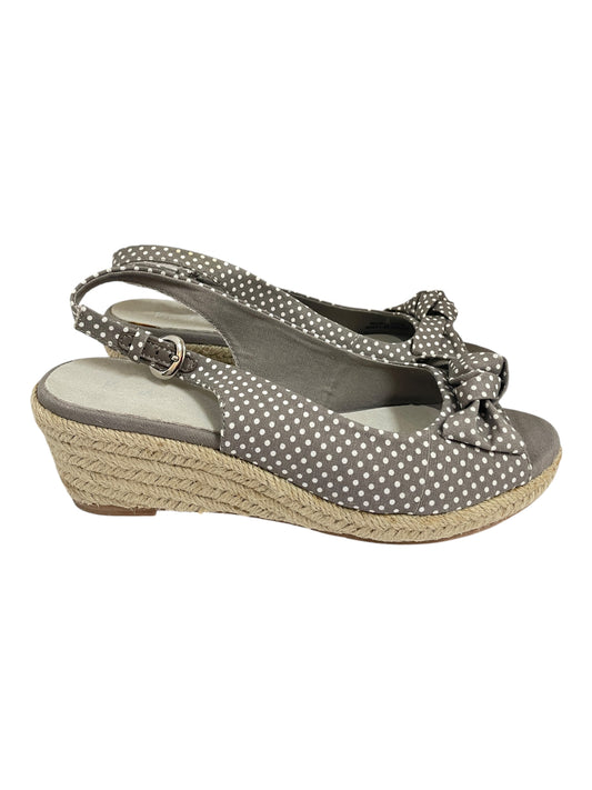 Shoes Heels Wedge By Boden In Grey & White, Size:9