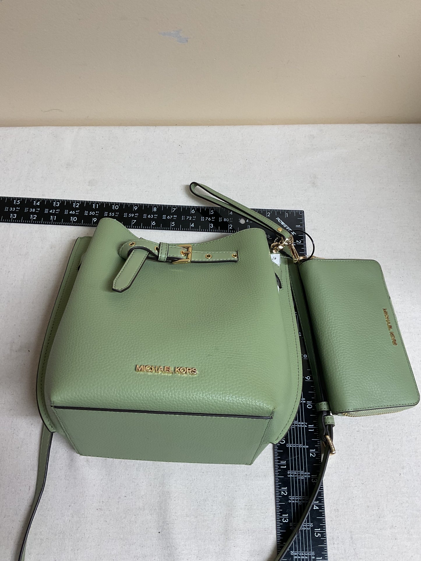 Handbag Designer By Michael Kors, Size: Medium