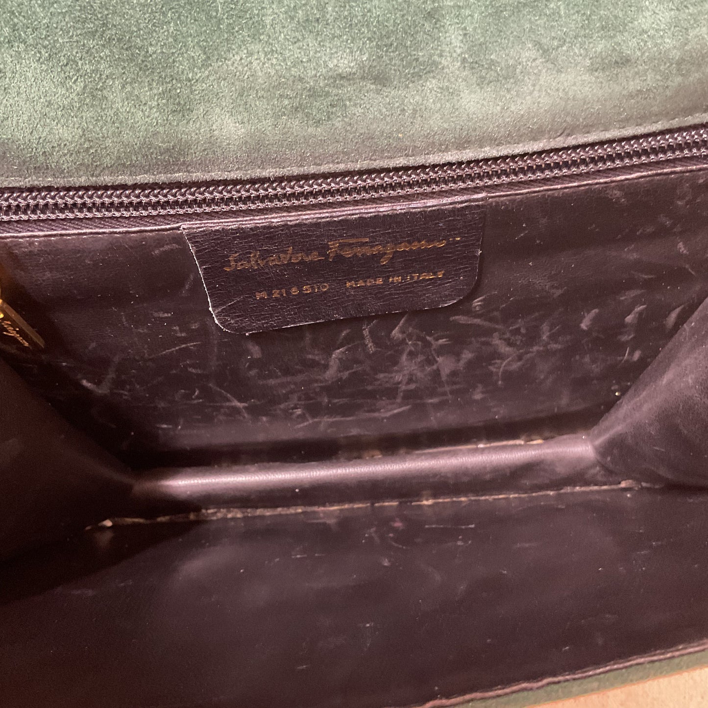 Crossbody Luxury Designer By Ferragamo In Green, Size:Small