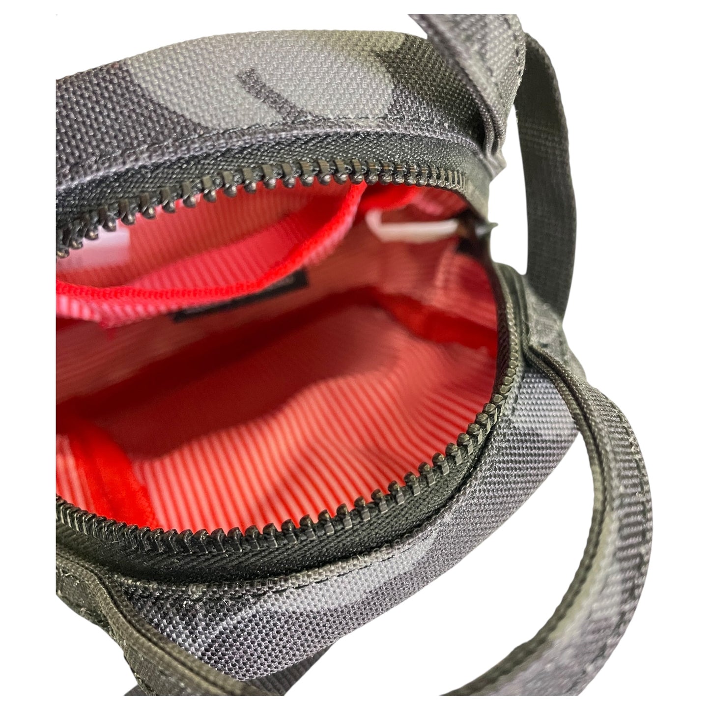 Crossbody By Herschel In Grey, Size:Small