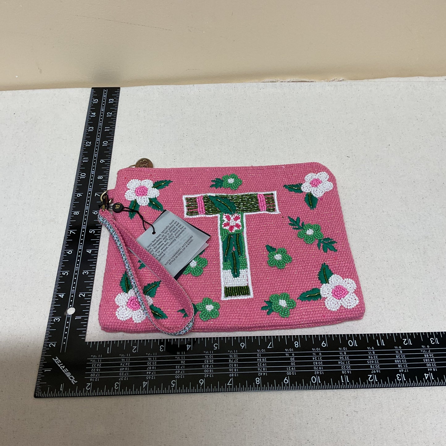 Wristlet By Clothes Mentor In Pink, Size:Large