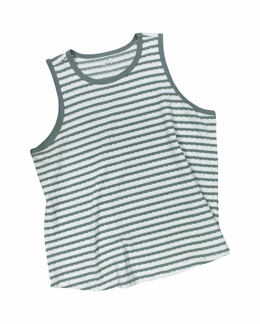 Top Sleeveless By Maurices In Green & White, Size:2X