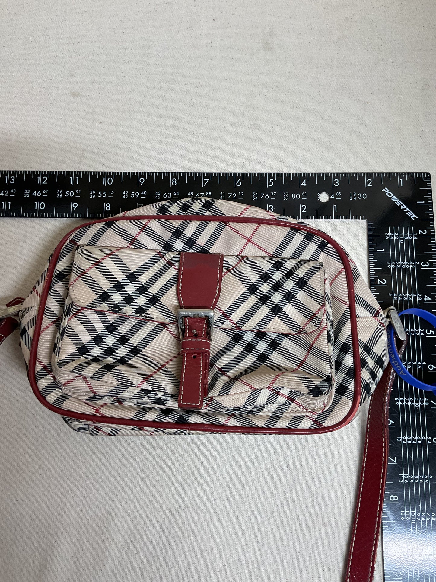 Crossbody Luxury Designer By Burberry In Plaid Pattern, Size:Medium