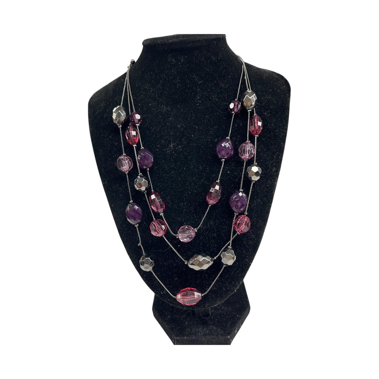 NECKLACE LAYERED by NEW YORK AND CO In PURPLE